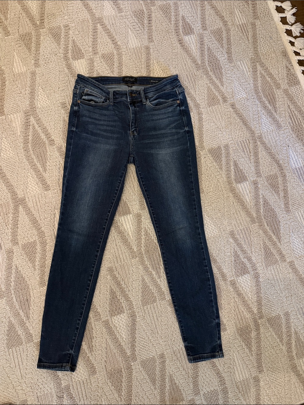 Judy Blue Dark Wash Skinny Jeans